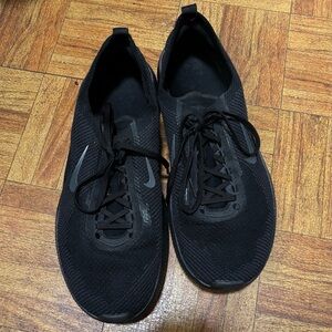 Nike Black Athletic Shoes